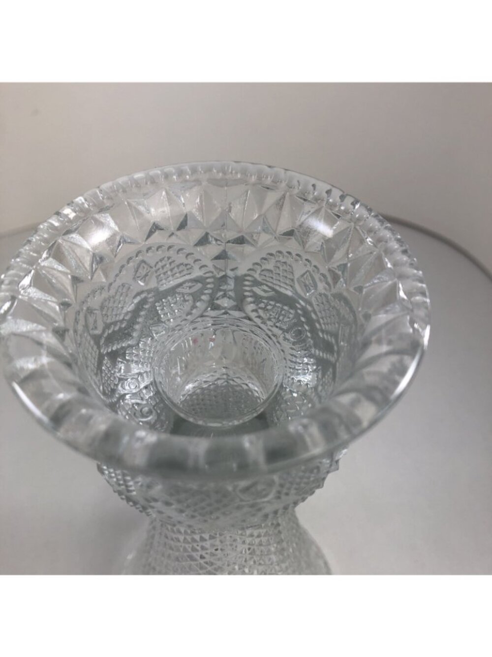 Vintage AVON Fostoria Heart and Diamond Convertible Candlestick American Glass - Picture 6 of 8